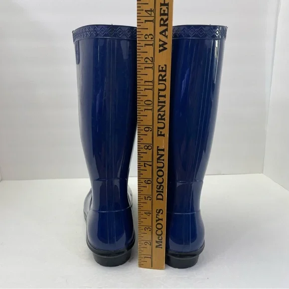 UGG Women's size Shaye Rain Boot blue glossy classic